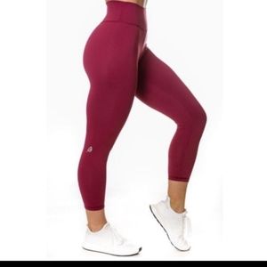 Ptula Taylor leggings Cranberry